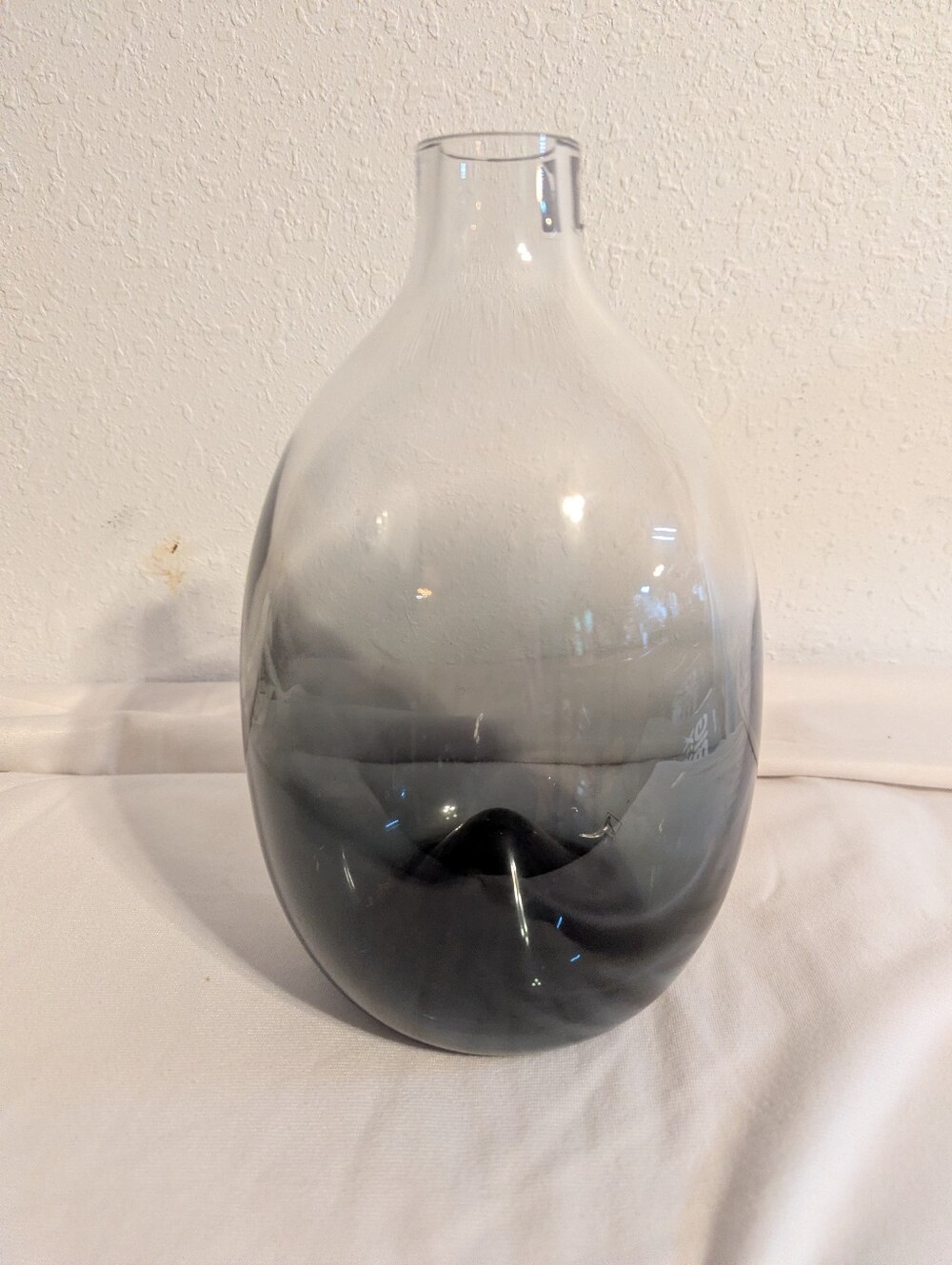 Unique 1-of-Kind Hand Blown Smoked Glass 9 ½“ Tall Studio Style Vase